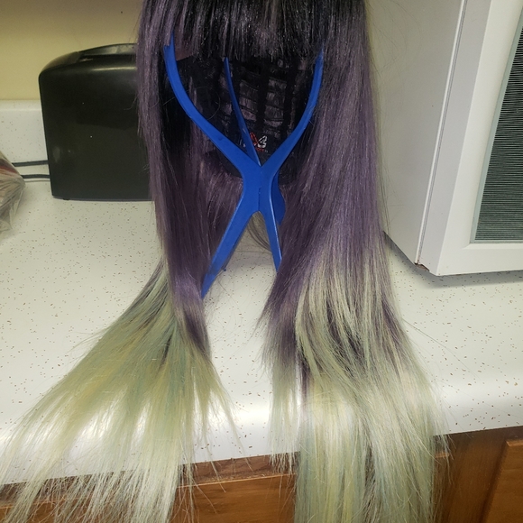 Lace wig - Picture 3 of 6